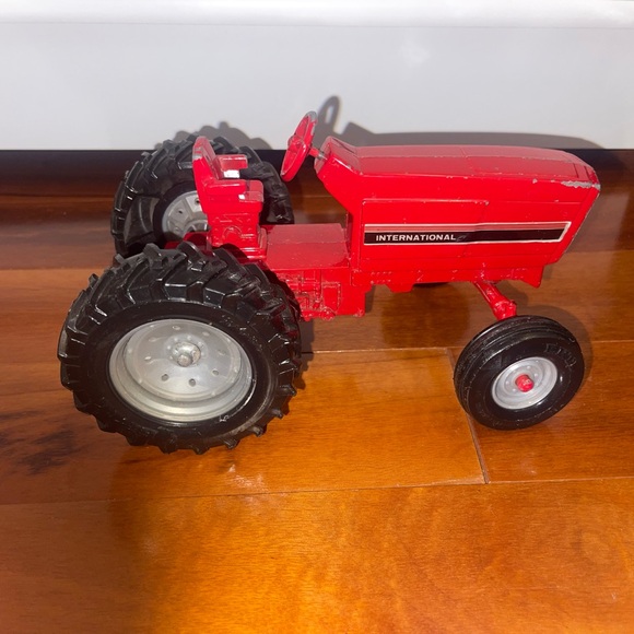 Vintage Toy Tracker - Picture 2 of 8